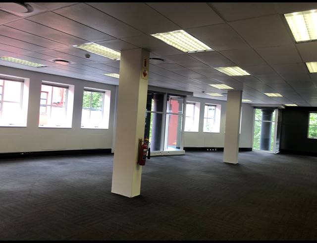 291M² OFFICE TO LET IN ILLOVO